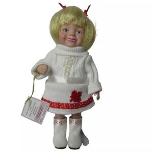 BEAUTIFUL 6" ASHTON DRAKE GALLERIES SOFIA DOLL‎ REPRESENTING CANADA NEW IN BOX